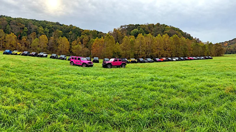 Jeep Club raises funds for breast initiative, BrAva